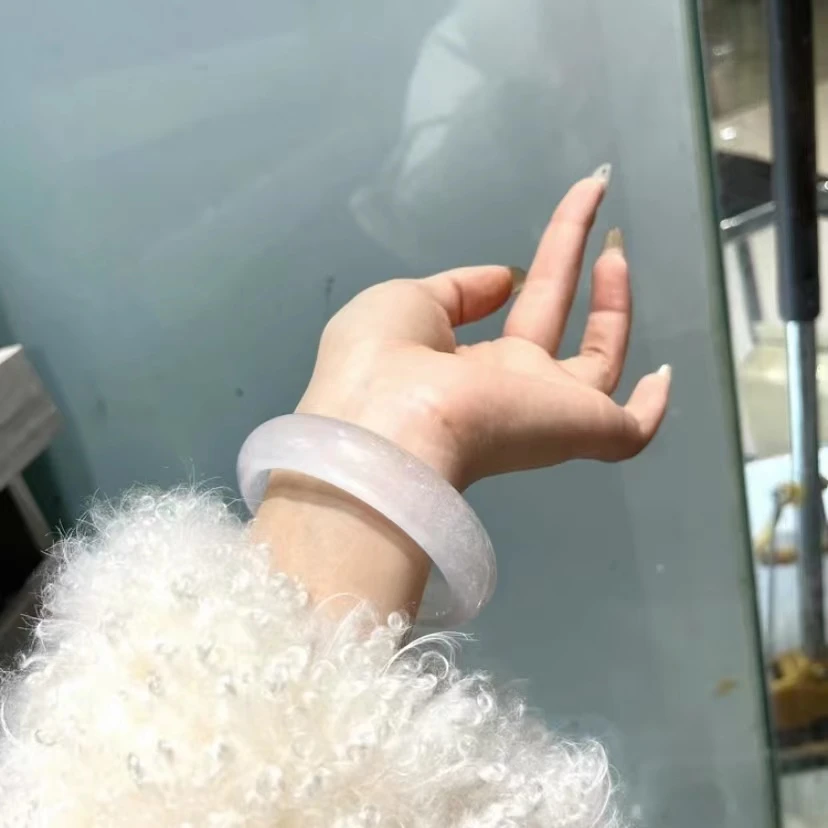 正品爆款冰透白月光正圈时尚百搭精美女款手镯