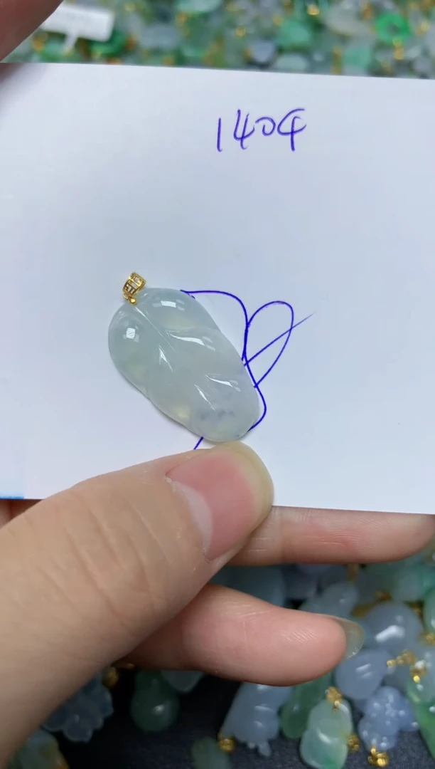 【闪购商品】翡翠挂件18K金镶嵌    天然翡翠A货