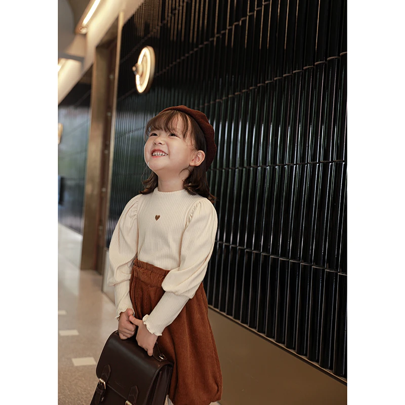 Q1463幼悠女童时尚简约风泡泡袖爱心打底衫春秋季儿童洋气T恤上衣