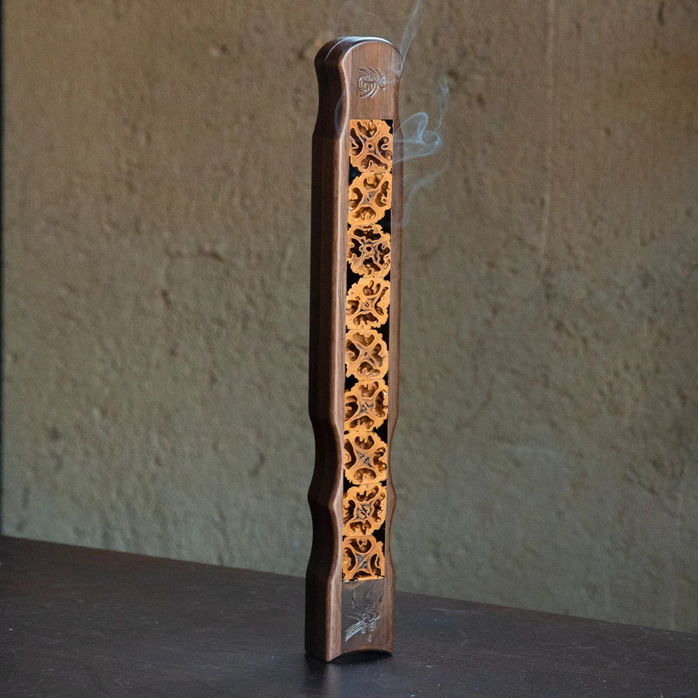 XL009（邱峰专属）文玩核桃手工古琴线香炉摆件长29宽3.5高2.5厘米