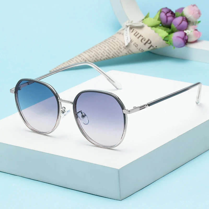 新款小脸太阳镜女款高级感可配近视度数偏光墨镜男 防紫外线百搭