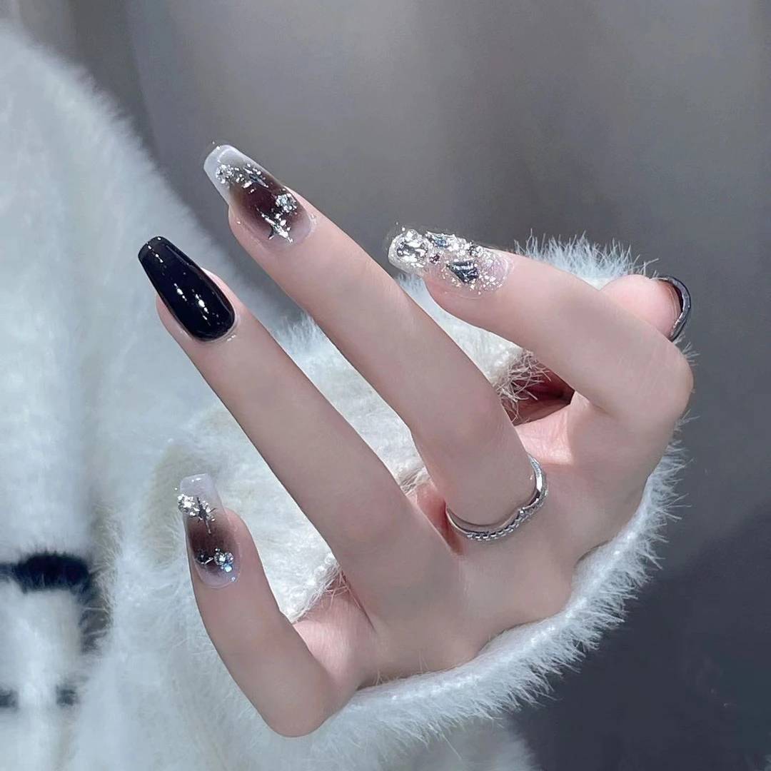 纯手工穿戴甲长款美甲气质黑色经典百搭时尚爆闪钻个性显白