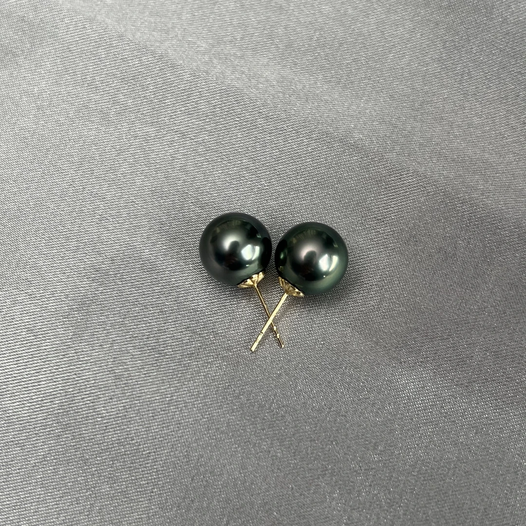 【夜行玄猫】18K金 海水大溪地珍珠耳钉 10-11mm X896
