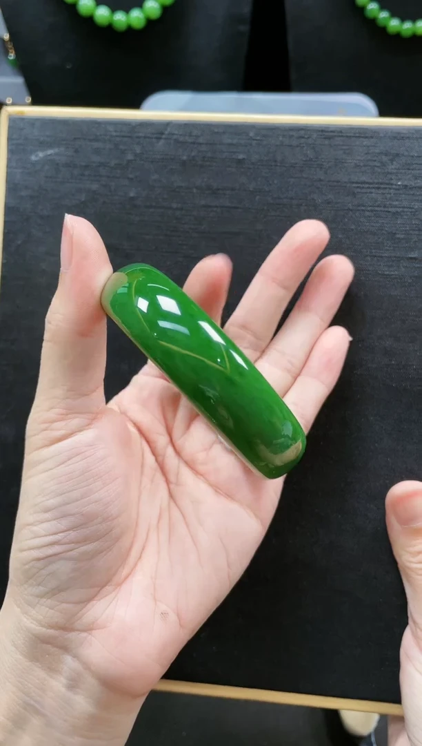 【闪购商品】和田玉手镯未镶嵌58-61