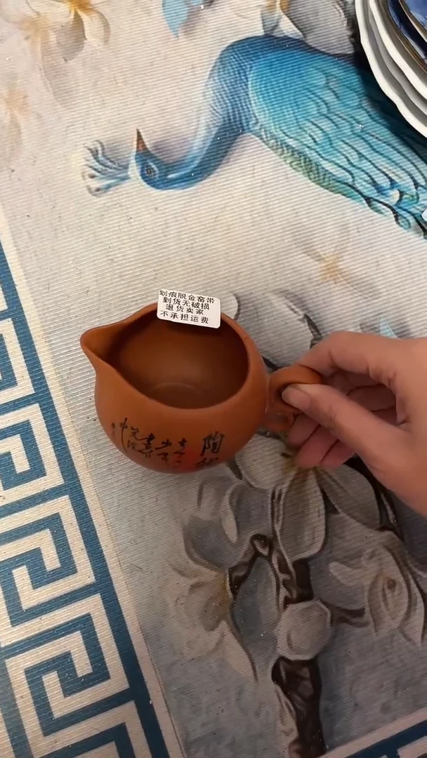【闪购商品】碗103-点关注加灯牌，满18包邮！