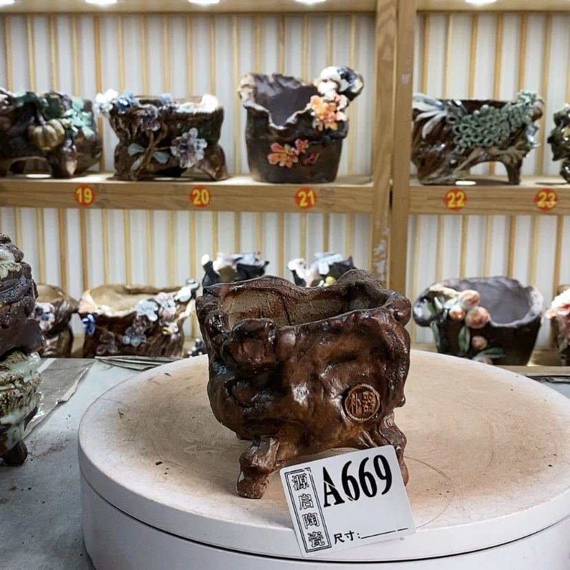 【闪购商品】紫砂花盆秋*