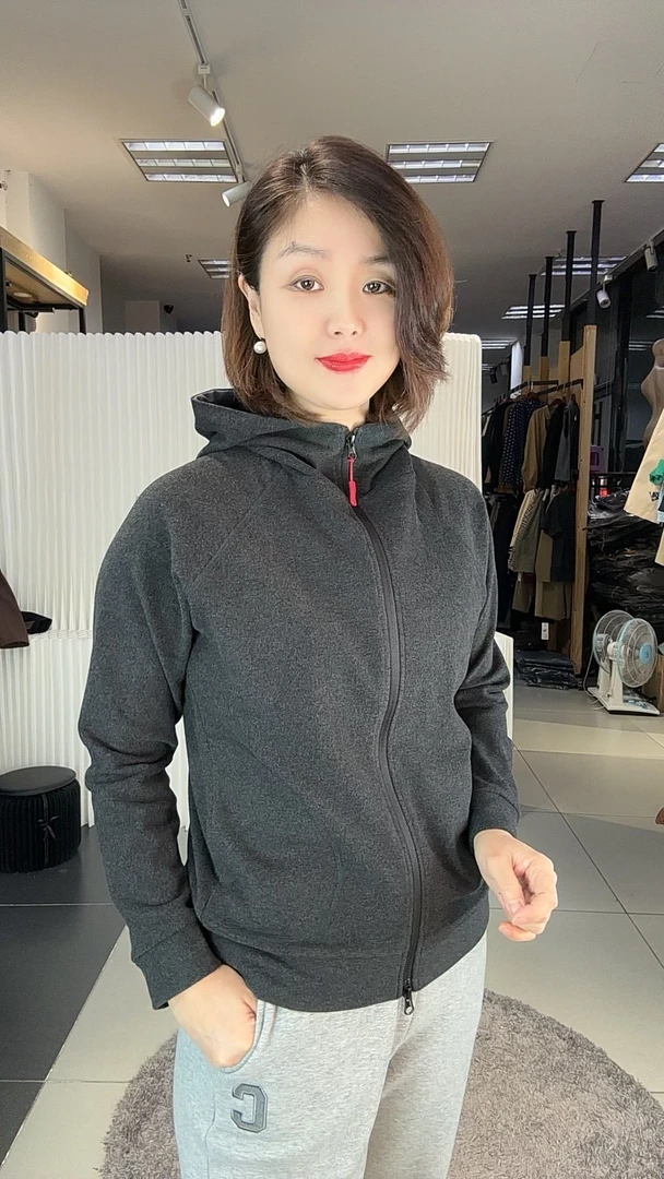 涛姐服饰 深灰浅灰色舒适连帽外套 FM241837