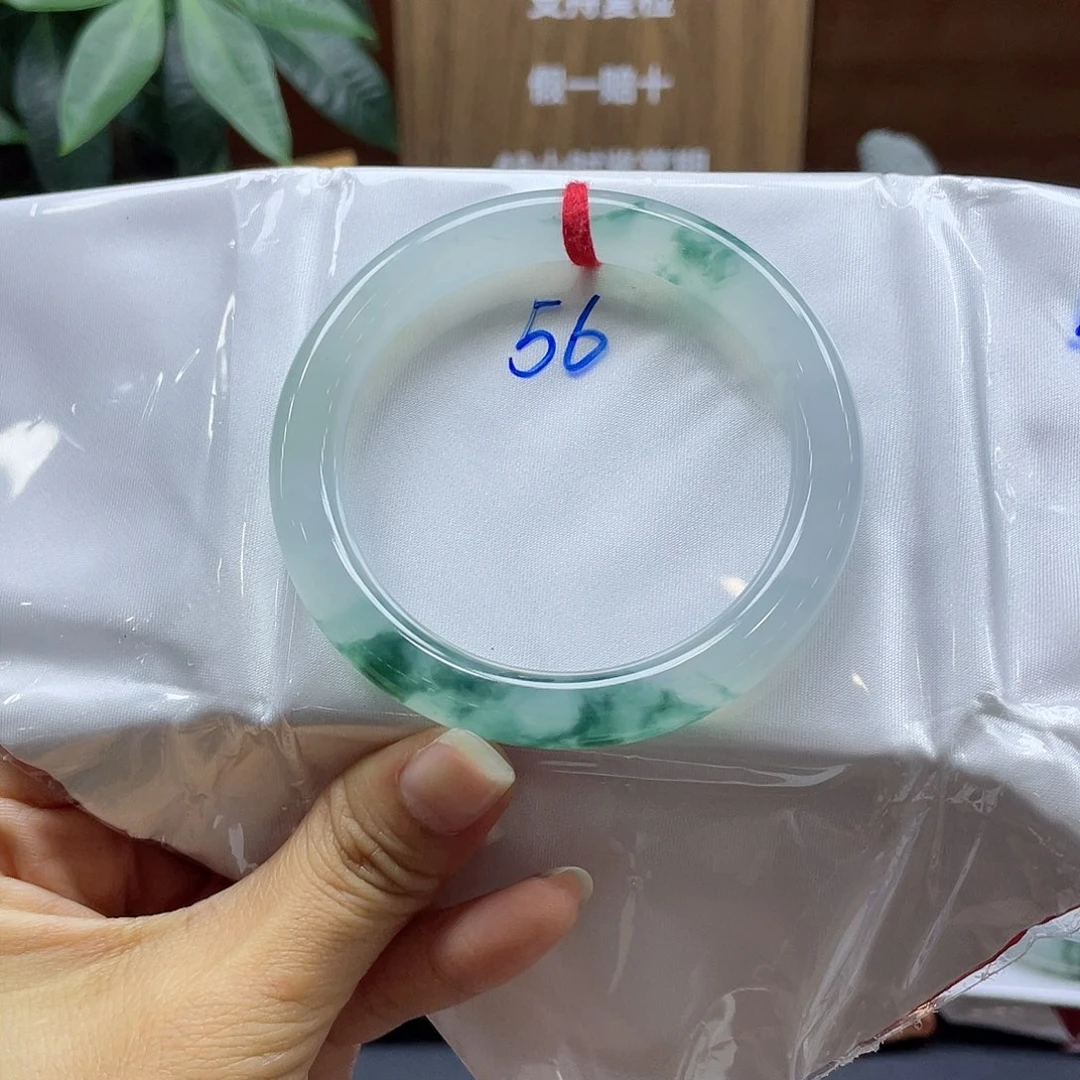 翡翠手镯未镶嵌123 号链接