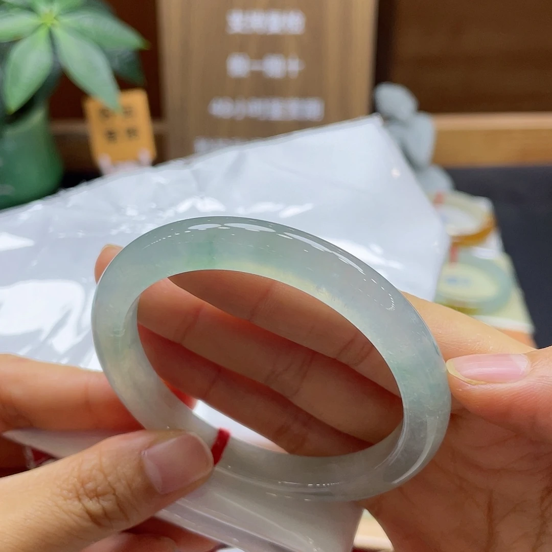 翡翠手镯未镶嵌26 号链接