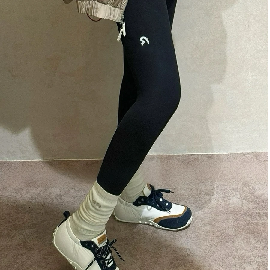 设计师品牌快速链接专享链接1号裤子（非该图片内容）