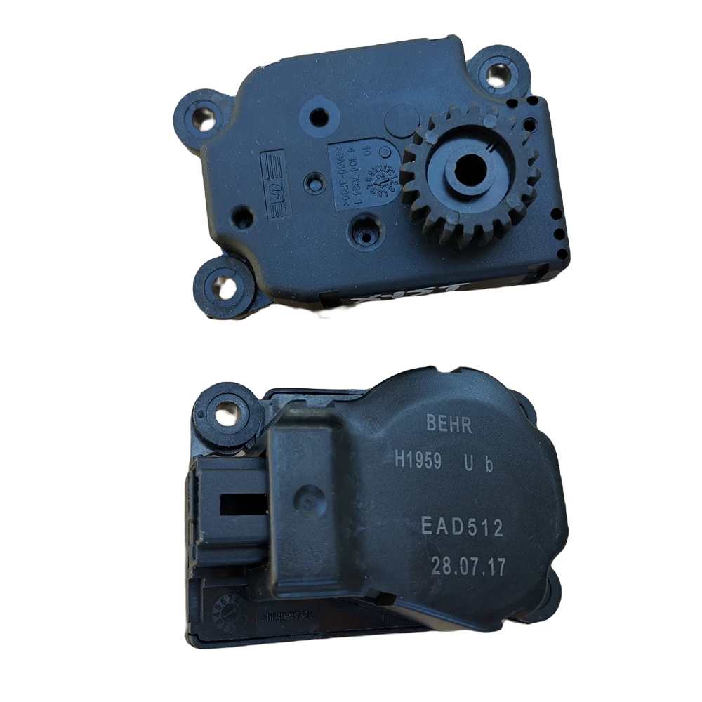 雪铁龙凯旋世嘉标致307暖风翻版电机暖风调节阀空调冷暖风调节