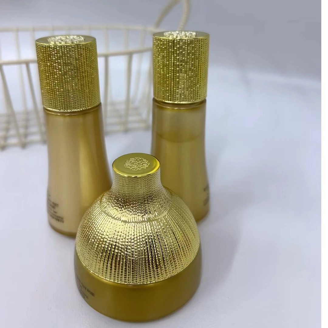 大羊毛）敏敏肌可用！凭实力出圈！贵妇水乳霜