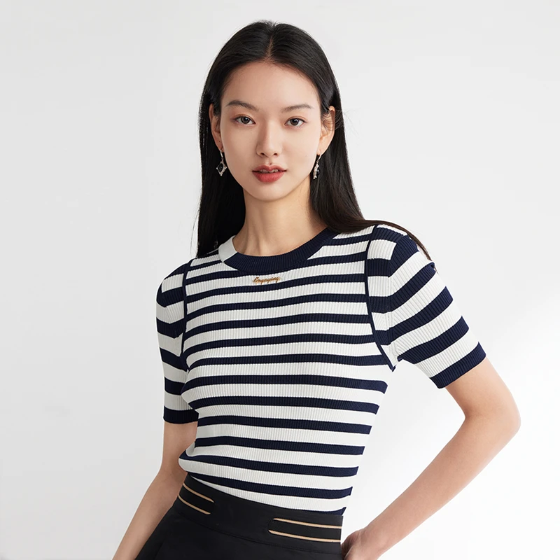 EP YAYING雅莹女装 简约撞色条纹圆领针织衫 春装新款9915A