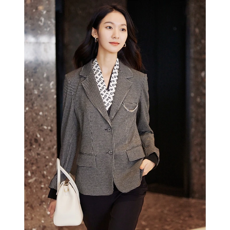 EP YAYING雅莹女装 时尚绵羊毛棉黑白格纹西装外套 秋装新款1125A
