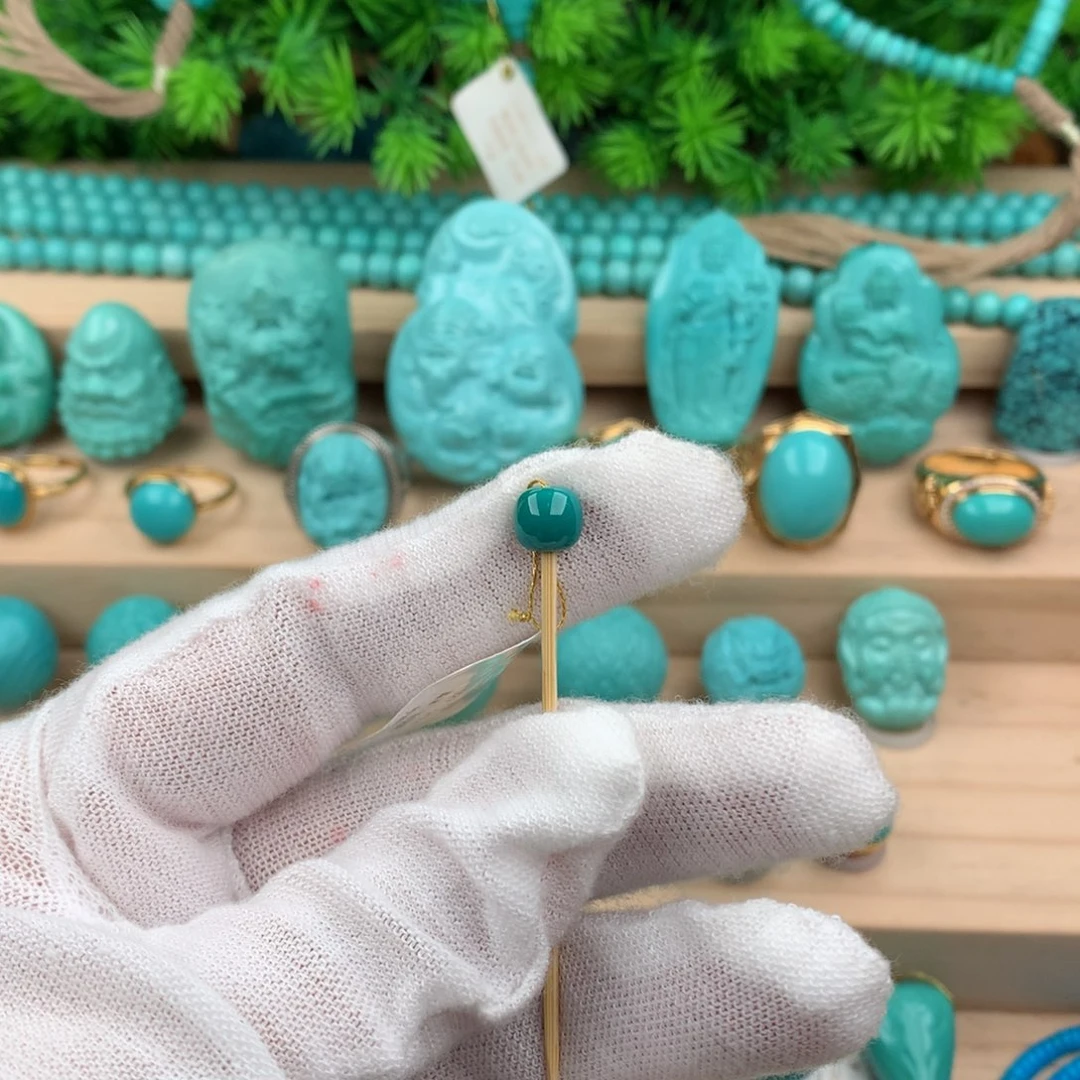 绿松石配饰未镶嵌