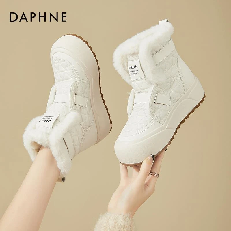 达芙妮雪地靴女款2025新款冬季女鞋东北大棉鞋加绒加厚高帮运动鞋