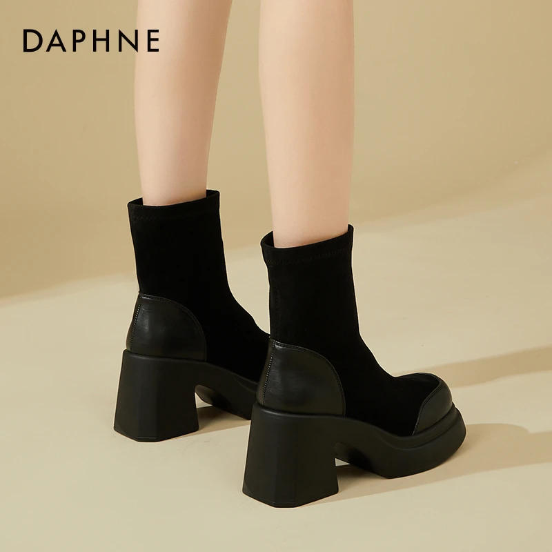 达芙妮2025年超火弹力靴针织瘦瘦靴短靴粗跟高跟袜子鞋袜靴女春秋