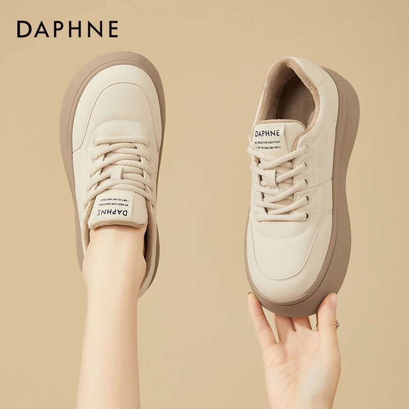 达芙妮厚底小白鞋女2025新款女款棉鞋面包鞋冬季加绒百搭休闲板鞋