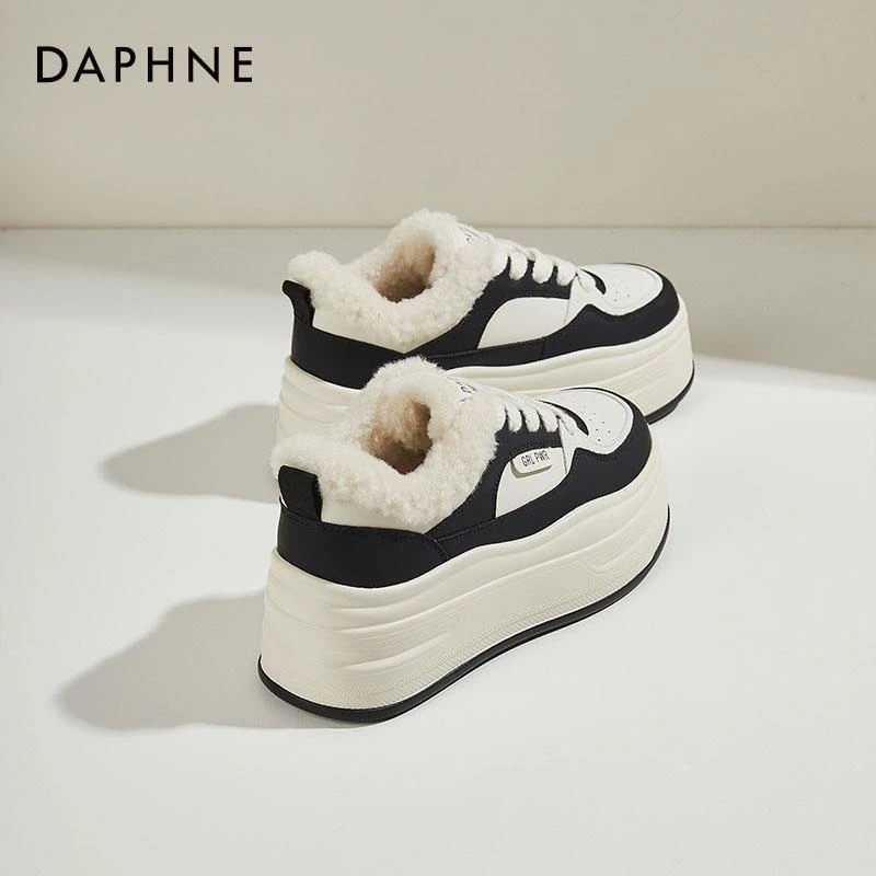 达芙妮休闲棉鞋女2025冬季新款加绒加厚时尚厚底女鞋小白鞋保暖鞋