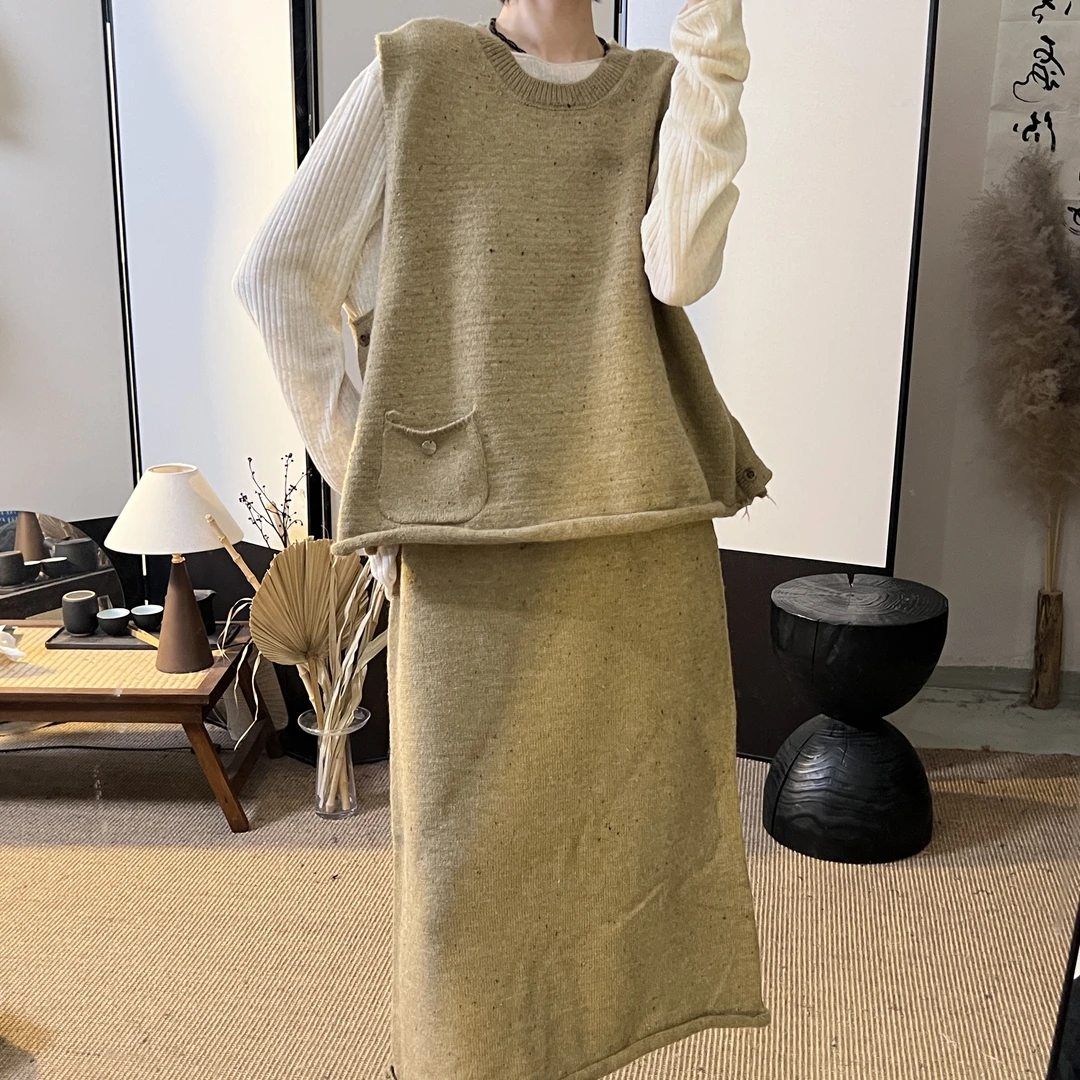 走读生复古文艺针织马甲背心半身裙女秋冬宽松叠穿毛衣坎肩套装