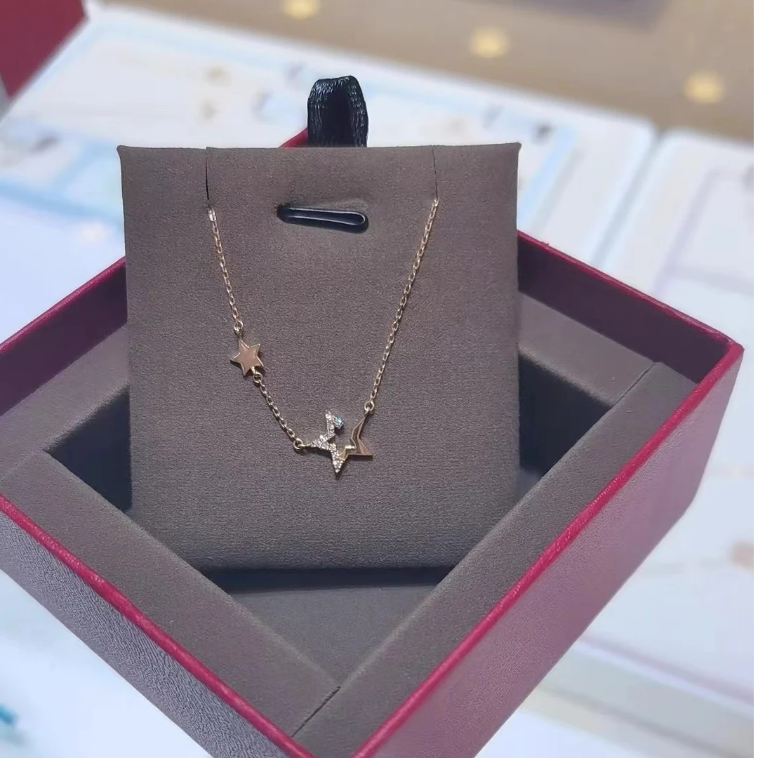 【周大生】18K金钻石手链守护星时尚百搭女士简约礼物经典五角星