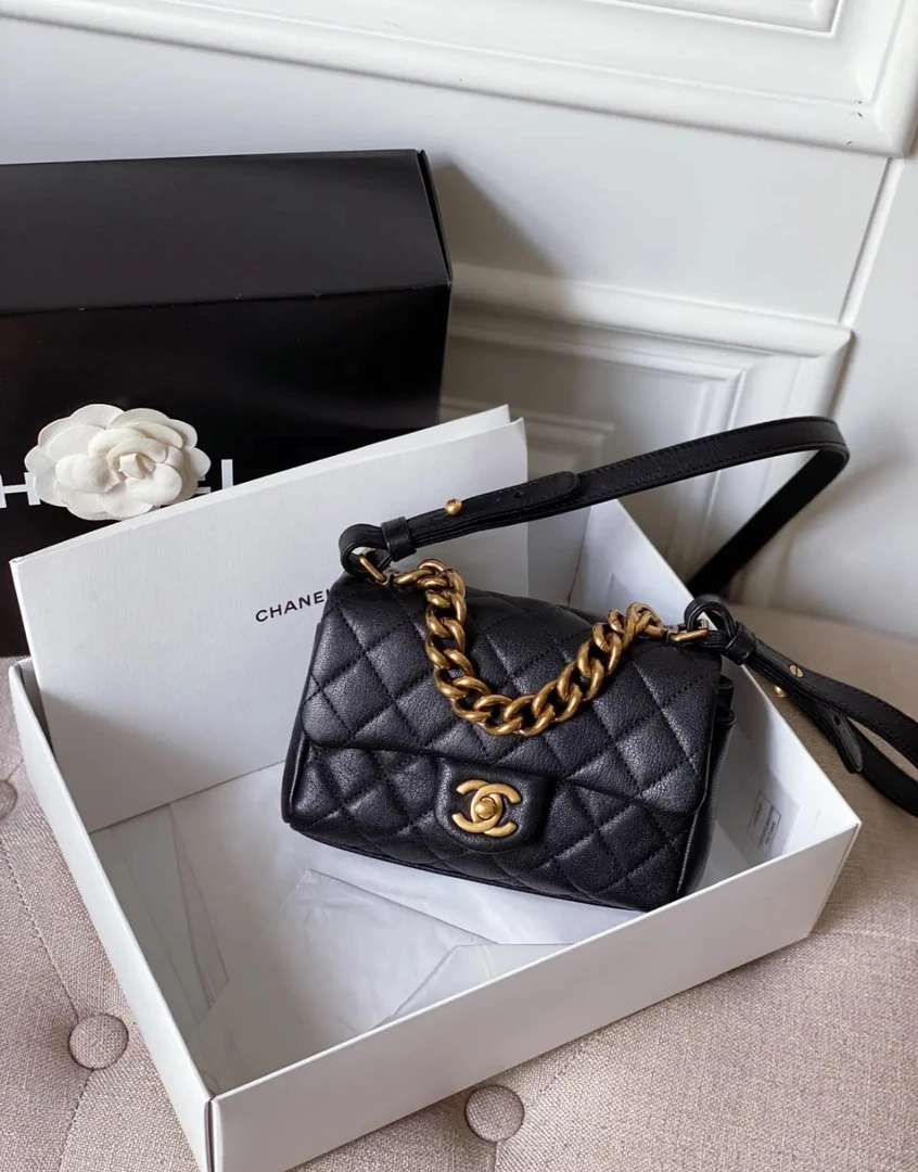 95新 Chanel/香奈儿 黑金牛方胖子手提斜挎包