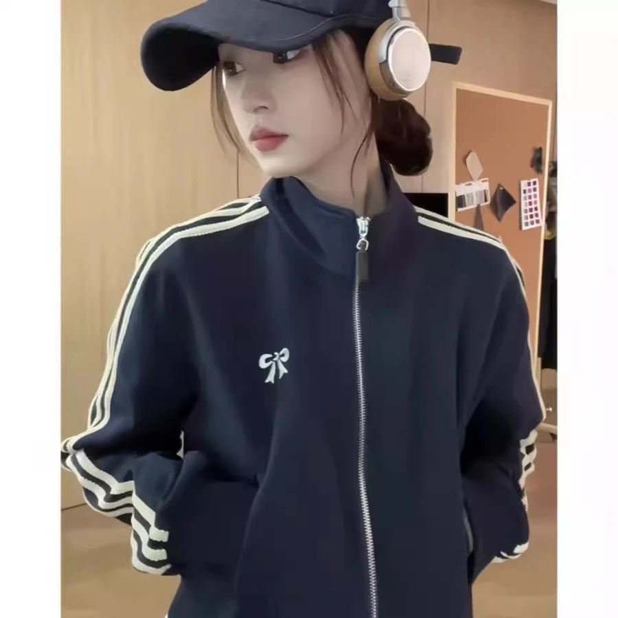 蝴蝶结刺绣立领长袖卫衣女秋冬新款小个子休闲短款开衫外套7006