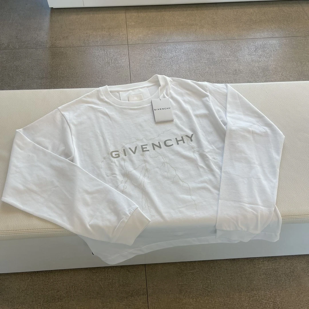 全新未使用 Givenchy/纪梵希 /七七/男士套头长袖卫衣