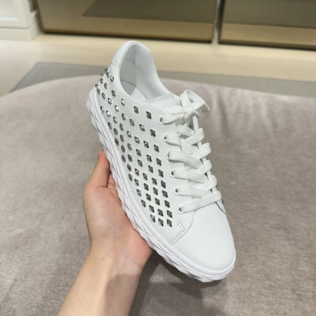 全新未使用 JIMMY CHOO/吉米周 /周仰杰/XIAOYU/休闲鞋