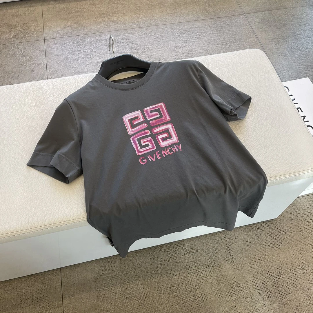 全新未使用 Givenchy/纪梵希 /七七/男短袖
