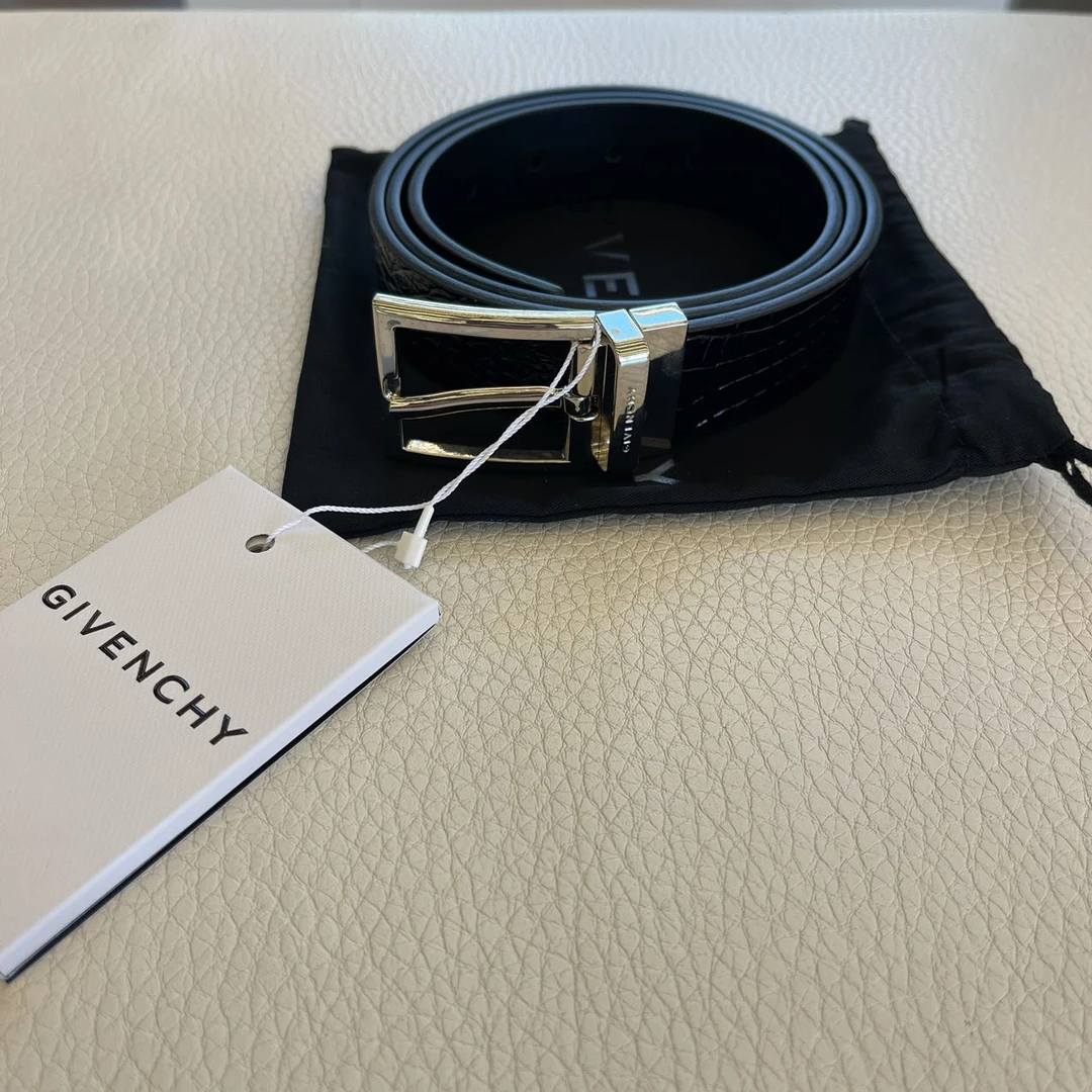全新未使用 Givenchy/纪梵希 /七七/蜥蜴纹男士皮带