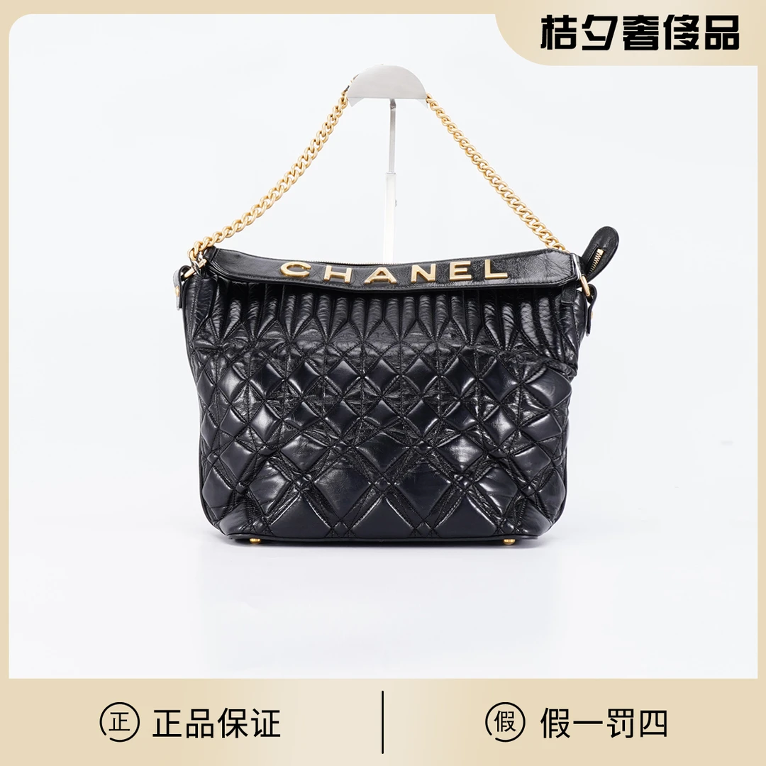 95新 Chanel/香奈儿 嬉皮包字母手柄油蜡皮/BG22017451