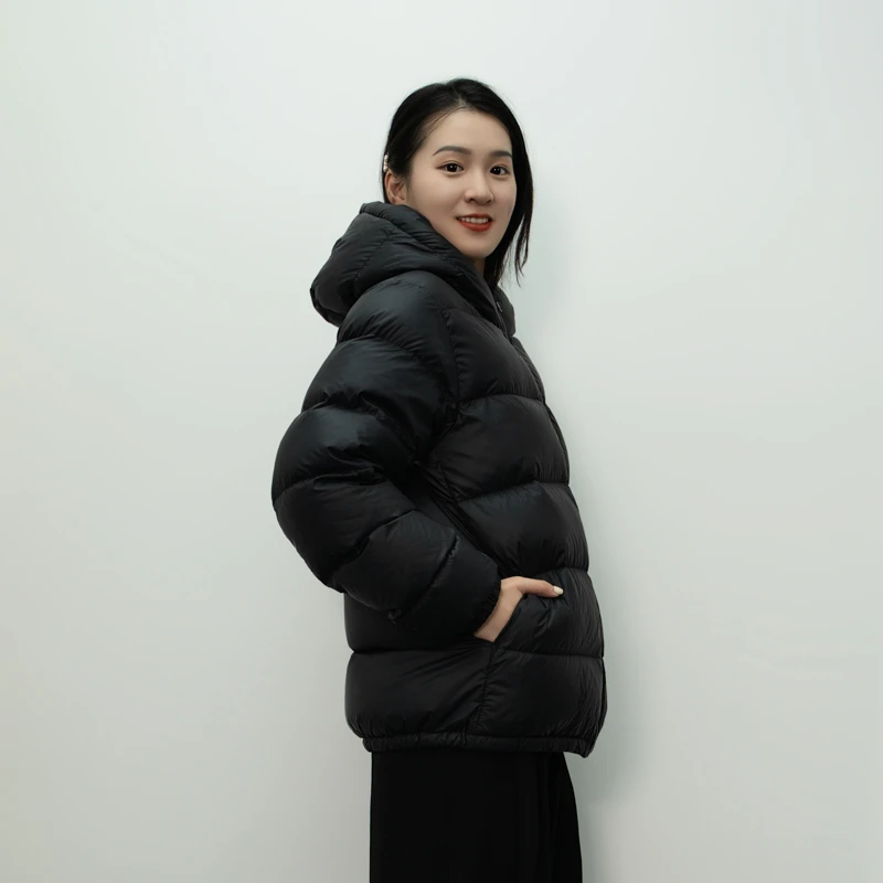 V/雅鹿男女极寒加厚亲肤超轻面包款羽绒服白鸭绒短款羽绒服时尚