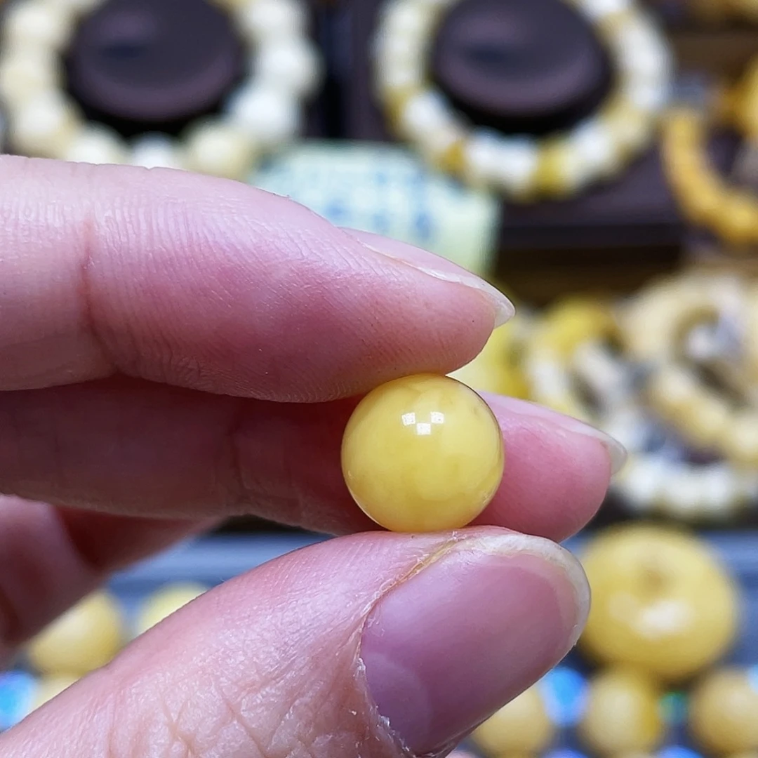 蜜蜡珠宝奇石未镶嵌10.3mm