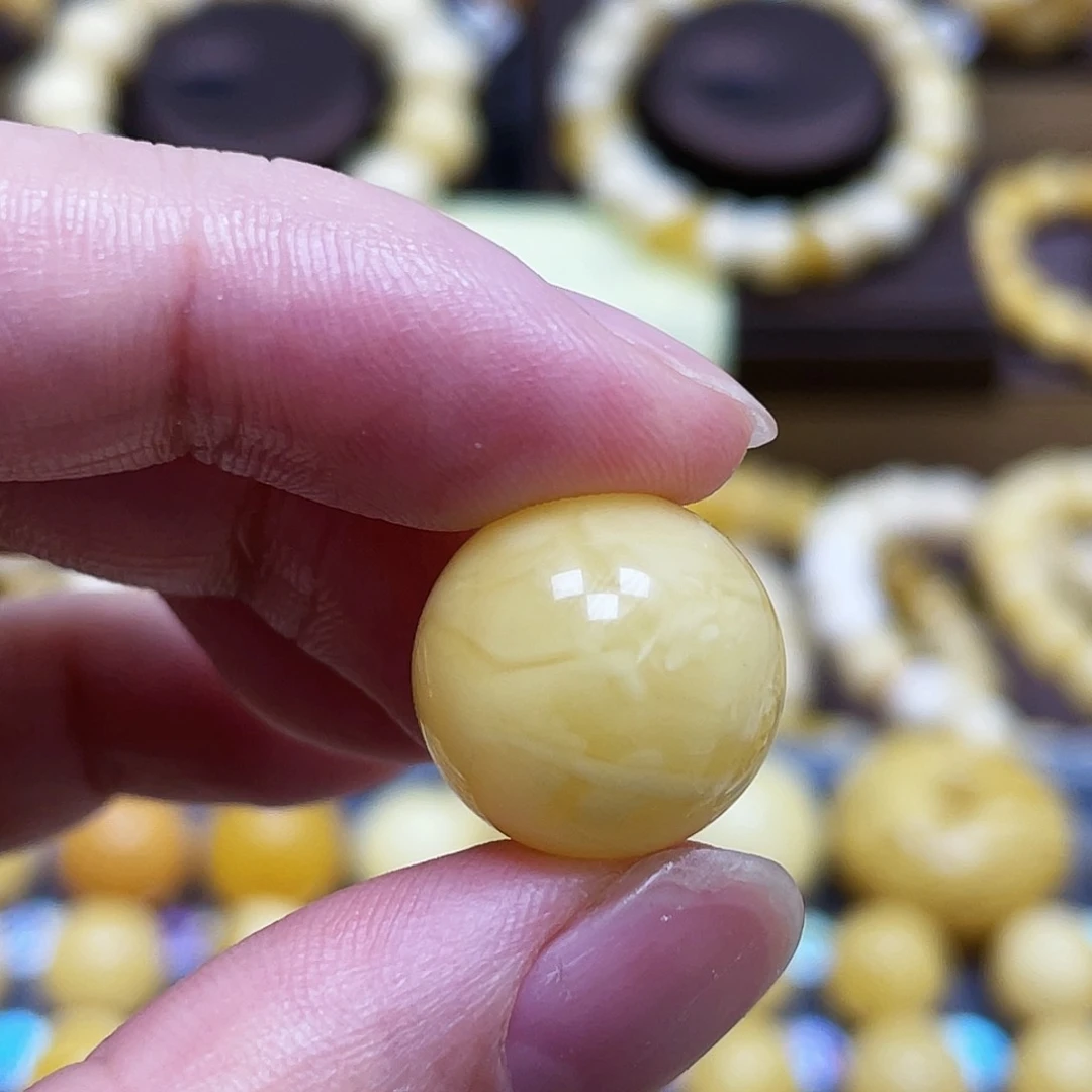 蜜蜡珠宝奇石未镶嵌15.7mm平头