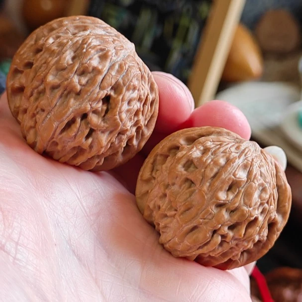 文玩核桃磨盘 边35+手捻小球 文玩小核桃 实物不错 手把件（17）