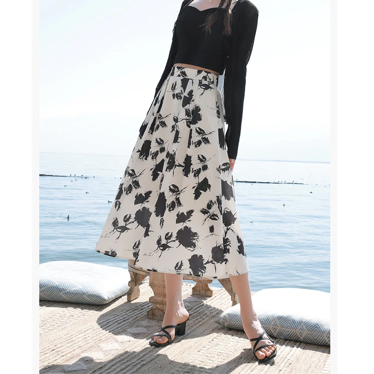 三彩2024夏季新款法式半身裙高腰松紧A字裙复古中长裙伞裙优雅女M