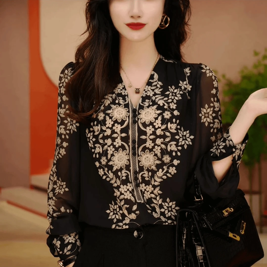 新款琉璃双邹丝显瘦减龄透气印花套头小衫XM