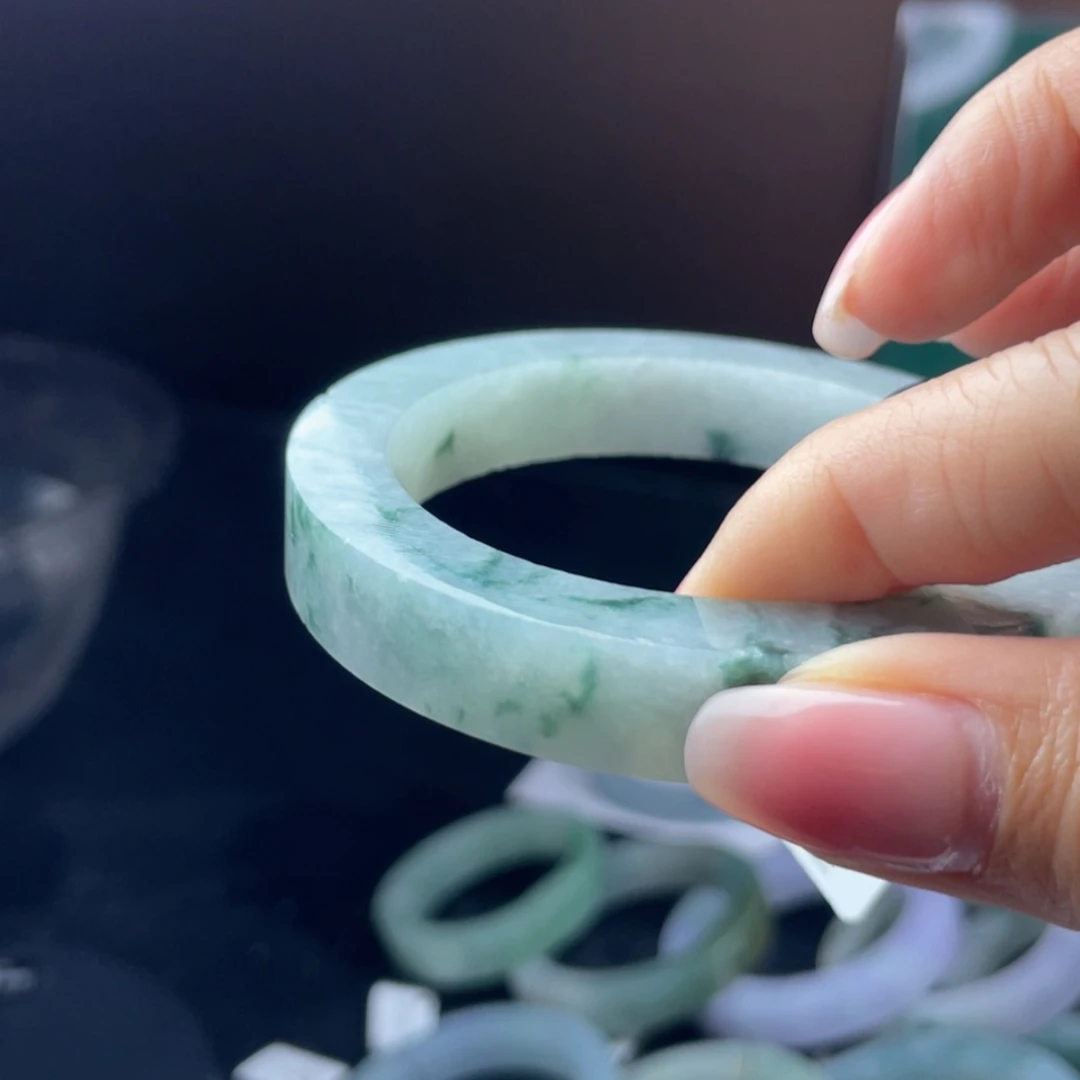 【闪购商品】定制翡翠翡翠手镯未镶嵌诸****厂