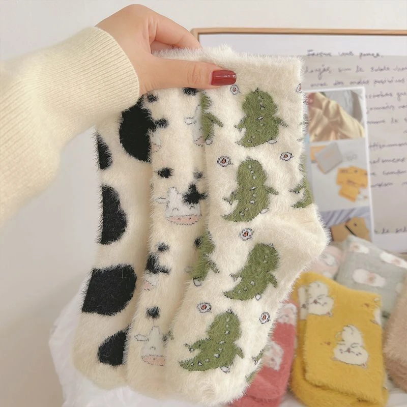 秋冬加绒加厚水貂绒袜子女保暖奶牛斑点居家可爱毛茸茸少女地板袜