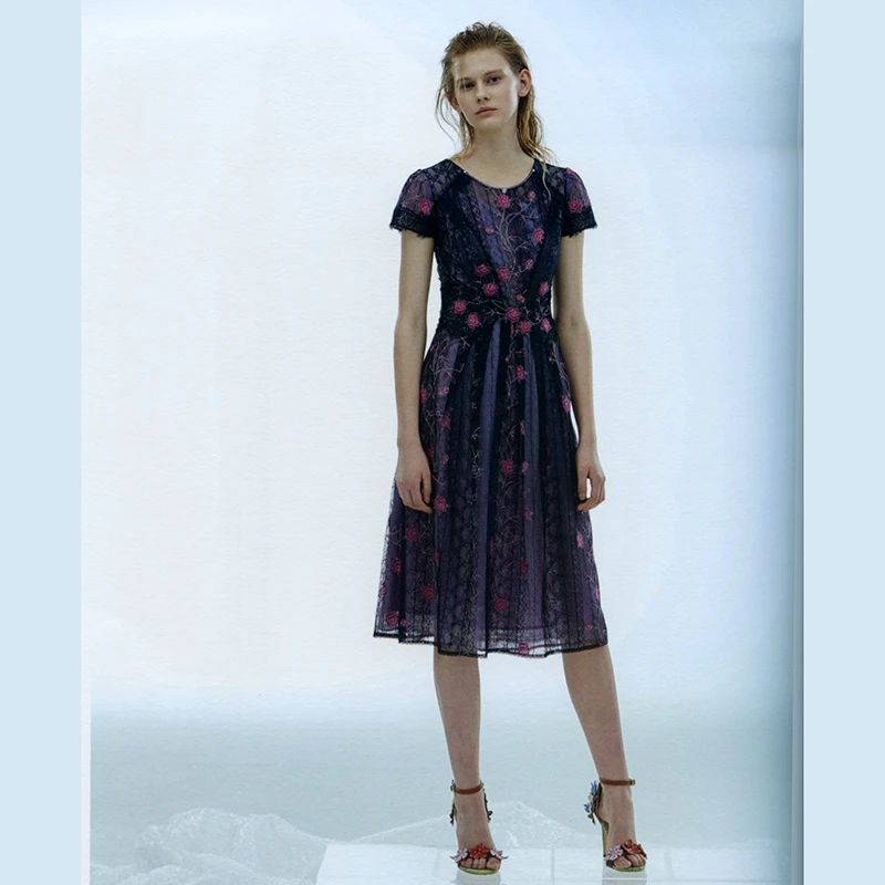 品牌折扣女装春夏时尚连衣裙 伊2973F