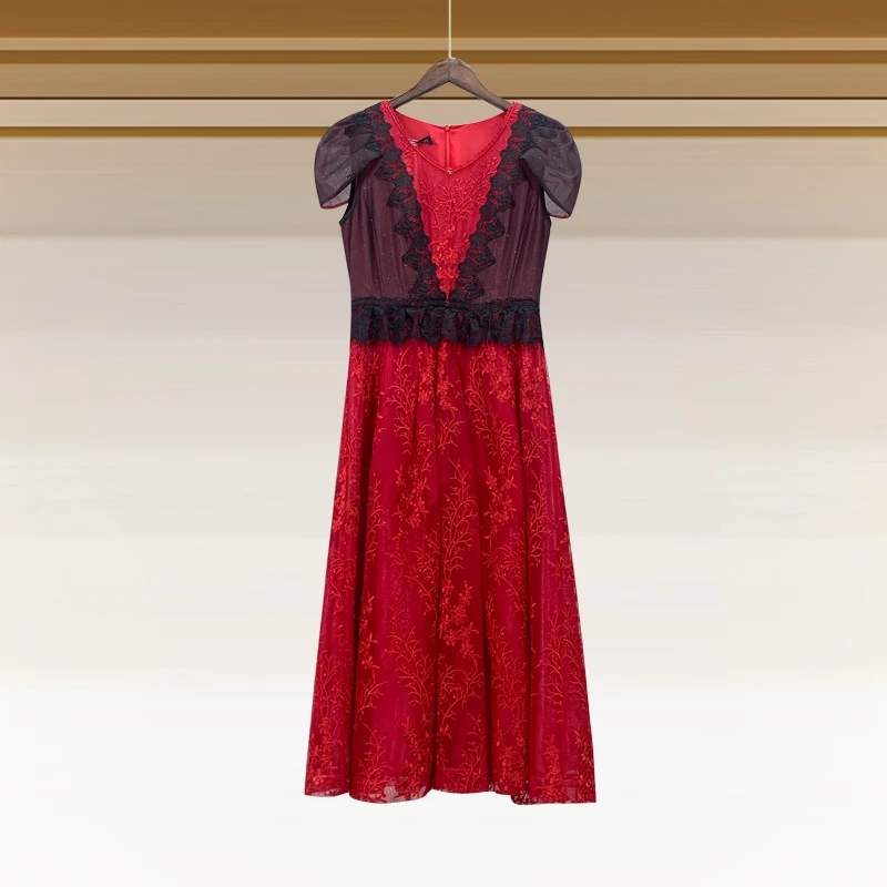 春夏喜婆婆收腰高端网纱连衣裙 伊W014F