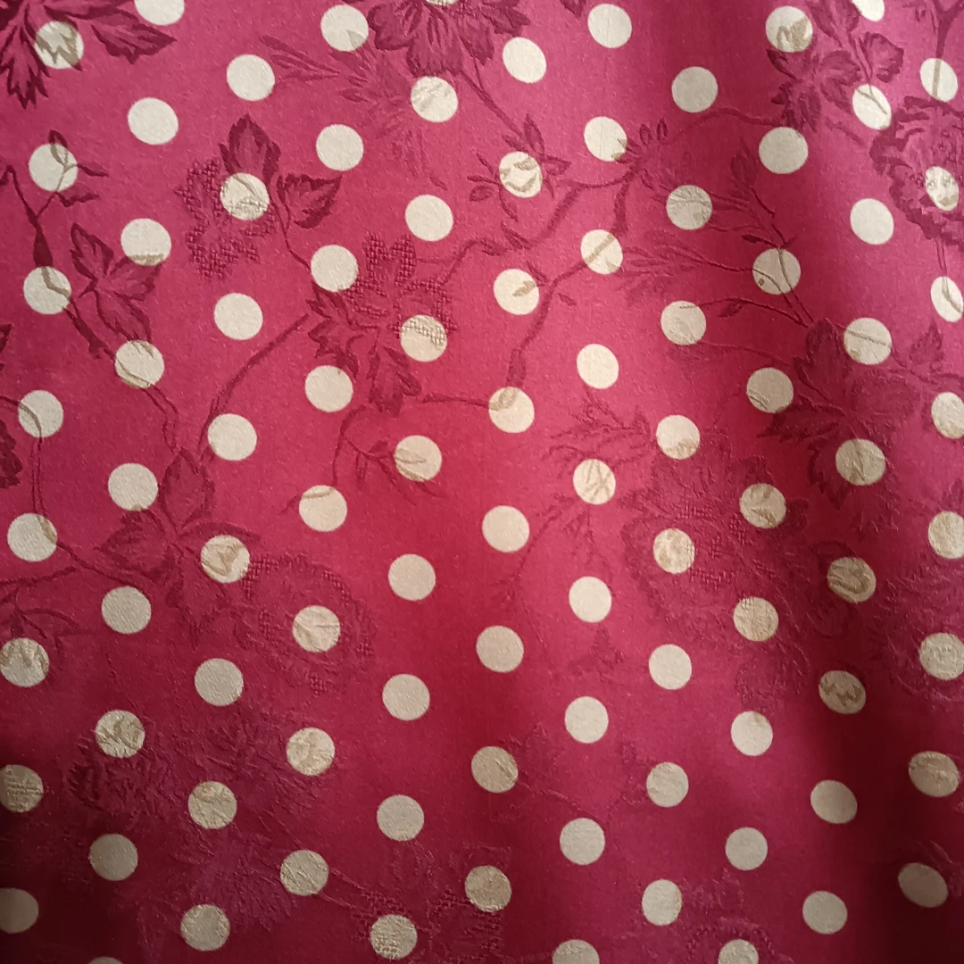 〈2件起购〉正品印花布料香云纱红色园点提花5号宽155厚度150克