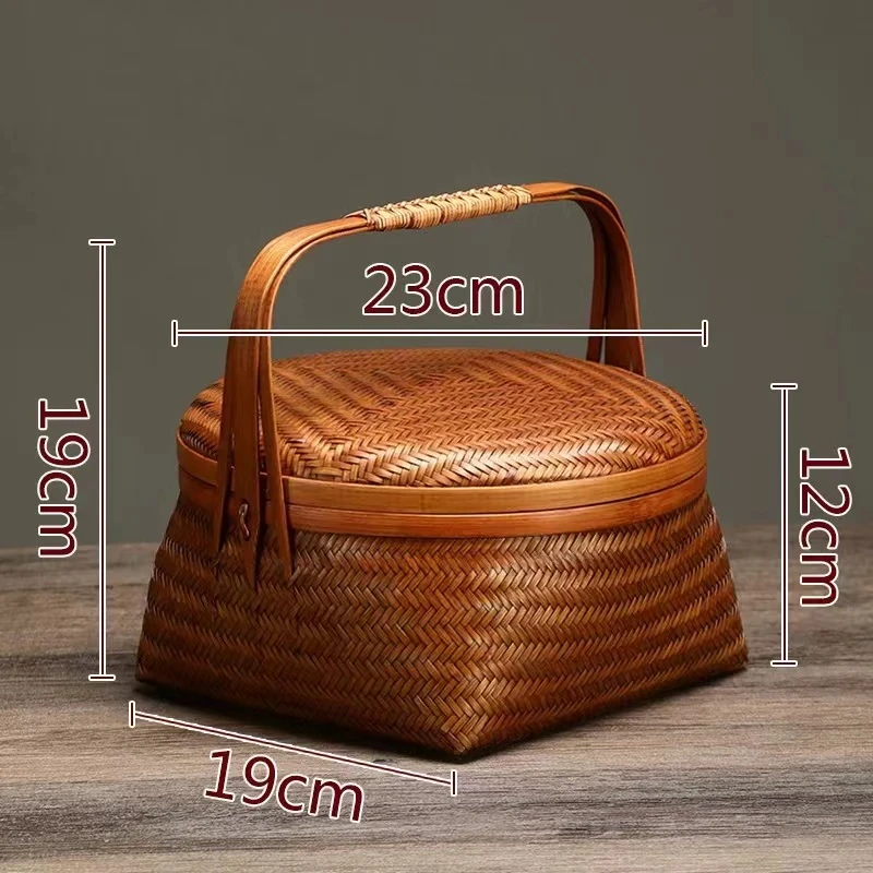 竹编大漆带寒烟提篮