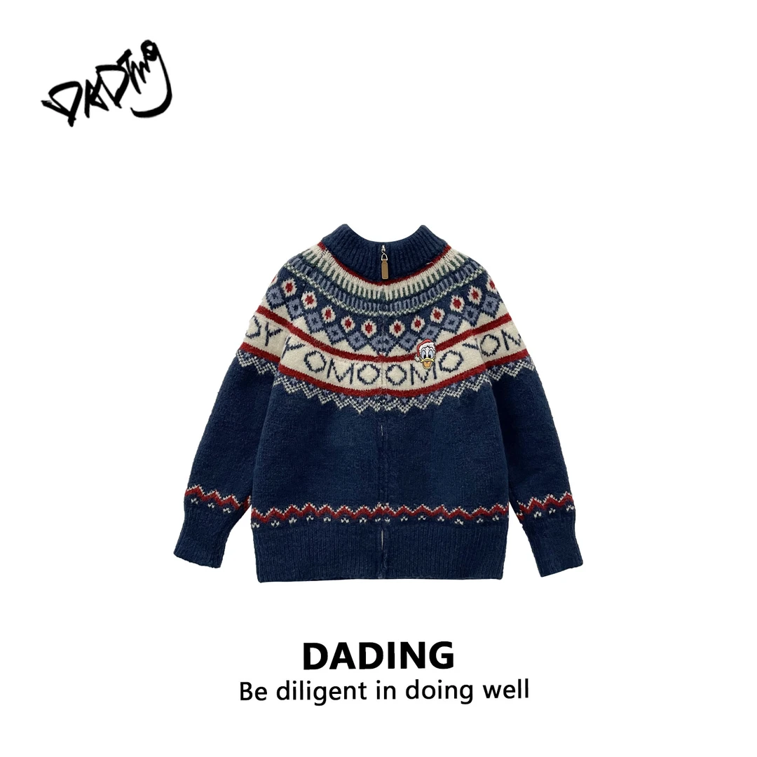 DADING  冬季新款加厚小刺绣条纹毛衣拉链开衫外套 井28034A