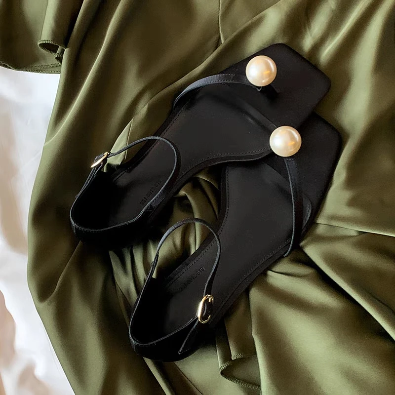 百搭知性优雅珍珠系带平跟穆勒鞋23154010