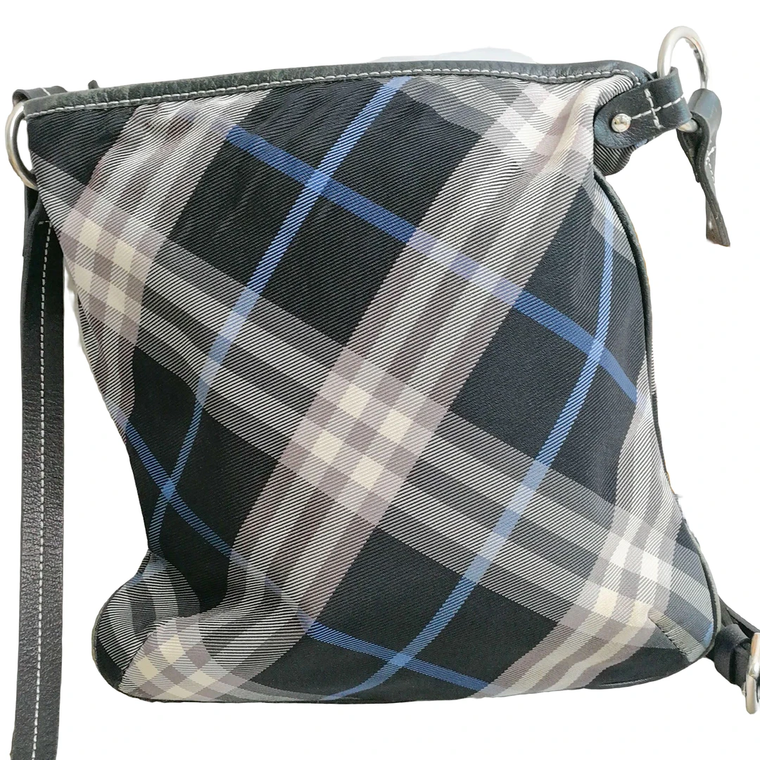 95新 BURBERRY/博柏利 格纹斜挎包包42607