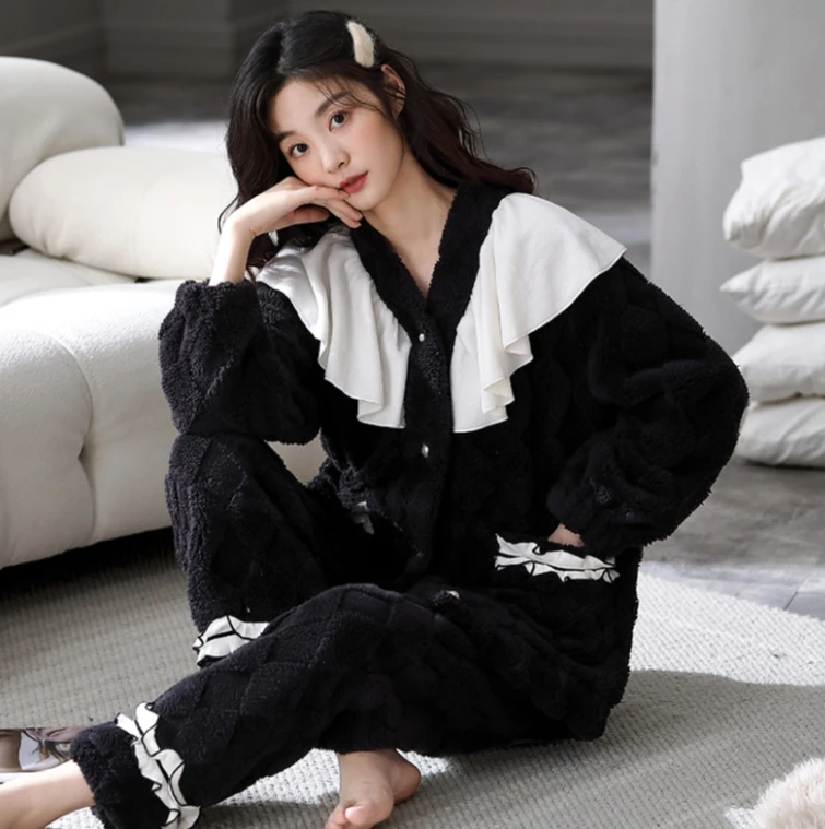 2025年秋冬季新款睡衣长袖睡衣舒适时尚加绒加厚锁温可外穿家居服