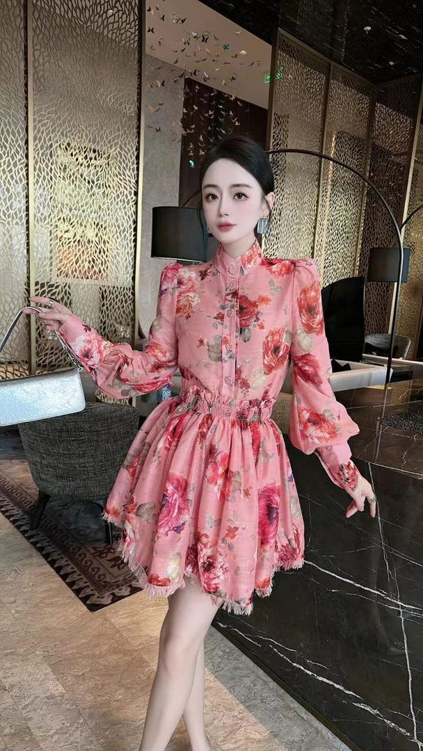 新款粉红色花卉衬衣配搭褶边流苏翻盖裙长袖荷叶边秋季法式甜美