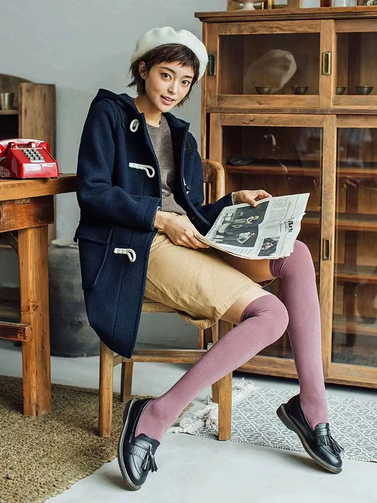 1888 袜子女秋冬纯色过膝袜显瘦学院风休闲百搭